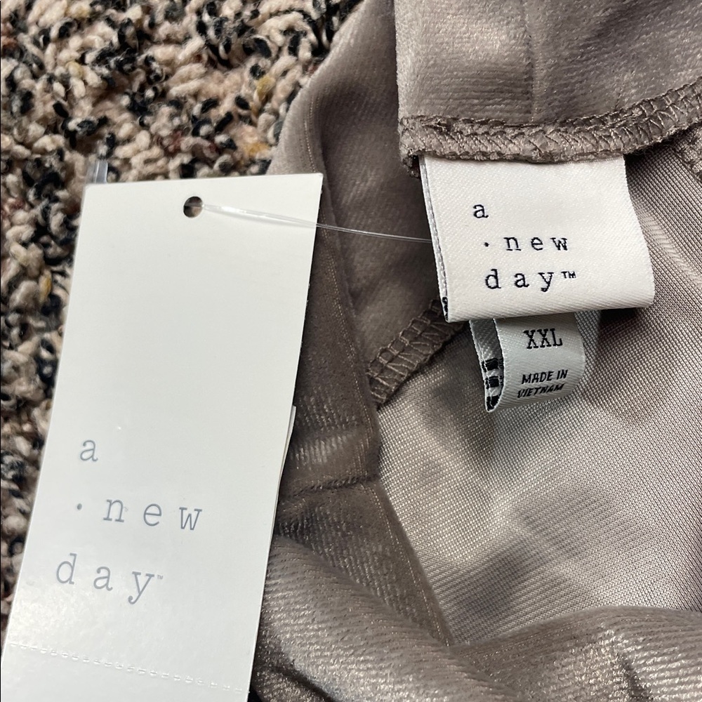 a new day Taupe Sleeveless Midi Dress - Picture 7 of 7
